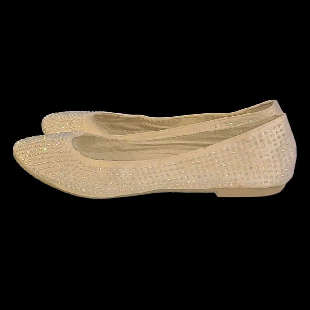 Madden Girl Iridescent Rhinestones Gold Flats Size 8.5 - Picture 4 of 7